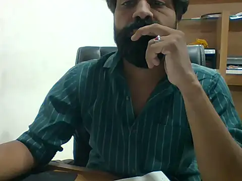 Snapshot of autophile-indian chatting on 06/19/26, 06:07 autophile-indian online show from 06/19/26, 06:07
