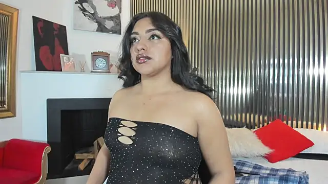 SyraPalmer online show from 12/19/25, 04:08