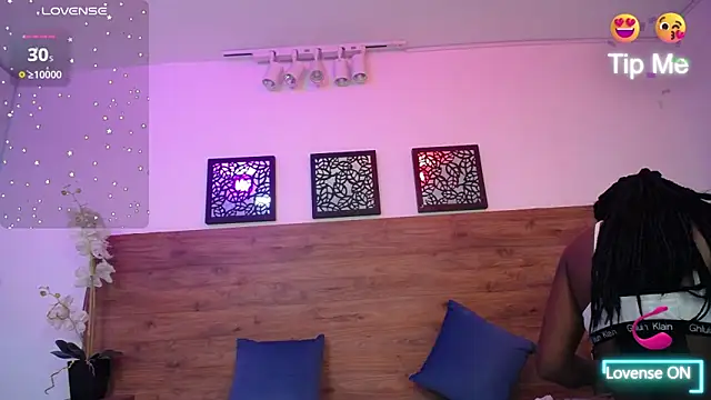 AlexandraCambell online show from 09/16/25, 07:48