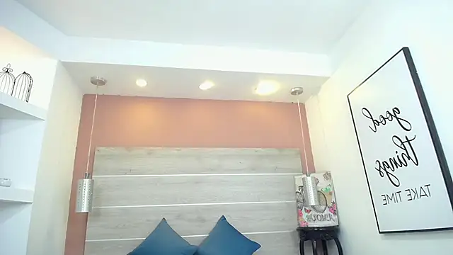 AlexandraCambell online show from 11/09/25, 12:14