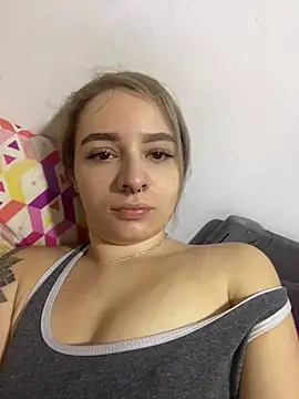 karla-thomsom10 online show from 01/15/26, 08:01