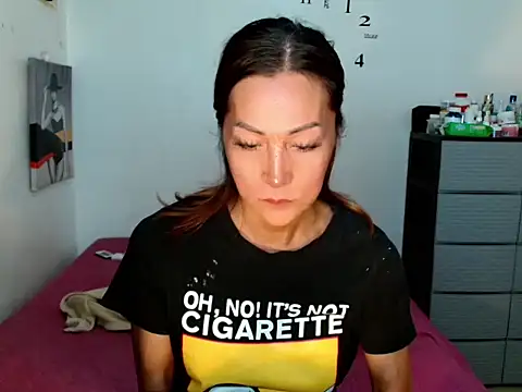 gorgeousYNEZ22 online show from 07/13/26, 02:47