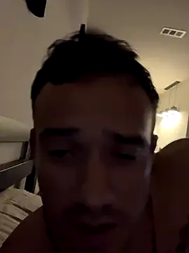 Snapshot of rodsteel3634 chatting on 12/18/25, 02:28 rodsteel3634 online show from 12/18/25, 02:28