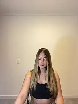 Zara Ross online show from 10/12/25, 03:05