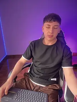 Casper   kyy online show from 12/05/25, 03:09