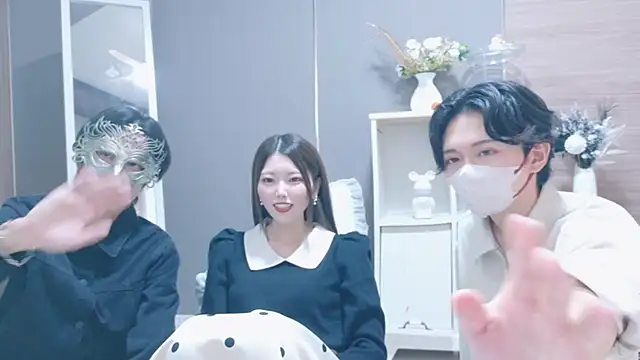 Reto-sama online show from 10/14/25, 01:12