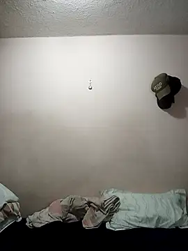 Blackaxes online show from 03/25/26, 03:56