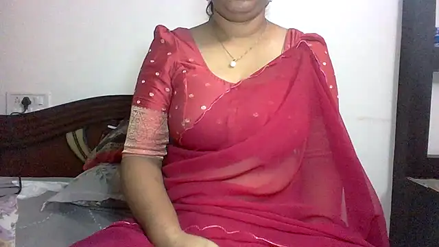 Snapshot of anu-anu2002 chatting on 05/14/26, 04:14 anu-anu2002 online show from 05/14/26, 04:14