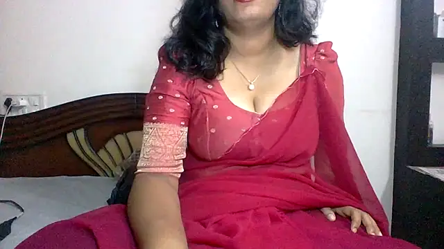 Snapshot of anu-anu2002 chatting on 06/18/26, 03:49 anu-anu2002 online show from 06/18/26, 03:49