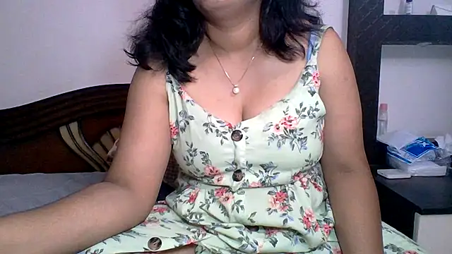 Snapshot of anu-anu2002 chatting on 07/24/26, 05:22 anu-anu2002 online show from 07/24/26, 05:22