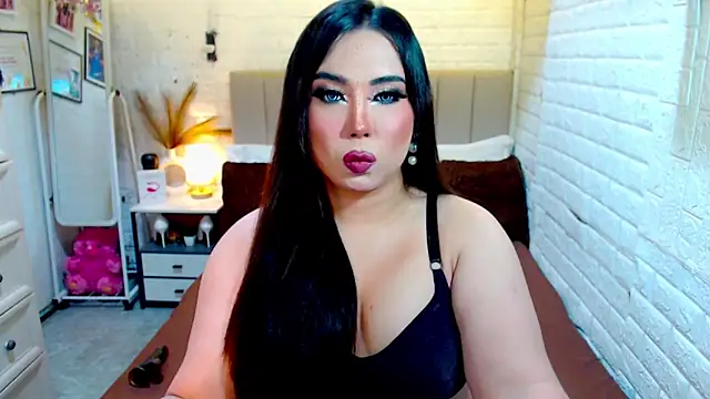 selfsucker ayabells online show from 09/12/25, 12:33