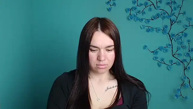 Lola Saymyname online show from 05/10/26, 11:15