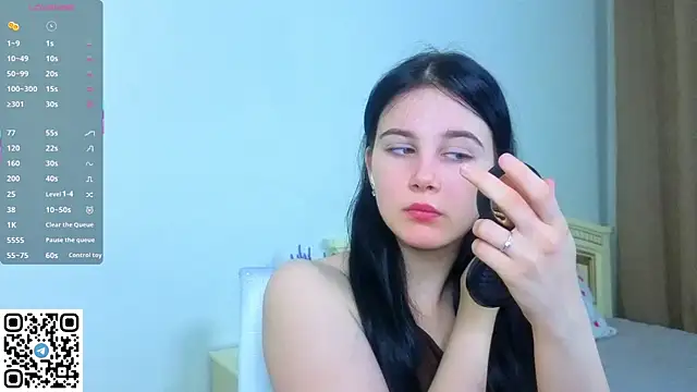 EnricaElis online show from 04/21/26, 08:34