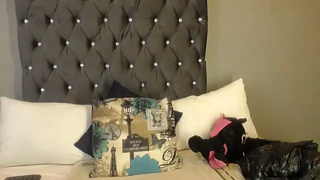 BIG BOOBSxXxX online show from 03/12/26, 02:23