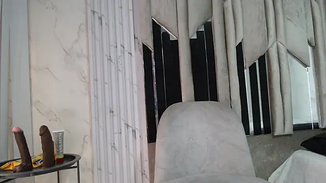 Morganandmegan online show from 11/28/25, 11:35