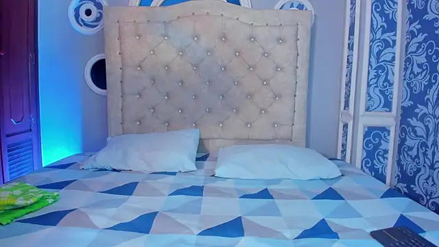 mishell lovely online show from 12/16/25, 11:48