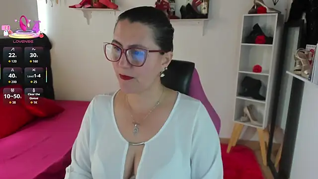 Snapshot of D_Martii chatting on 09/12/25, 02:39 D Martii online show from 09/12/25, 02:39