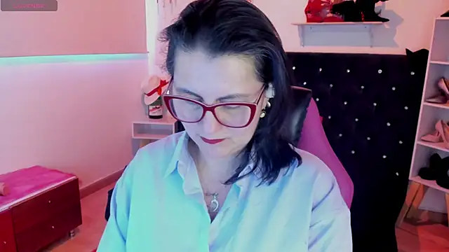 Snapshot of D_Martii chatting on 09/27/25, 12:10 D Martii online show from 09/27/25, 12:10