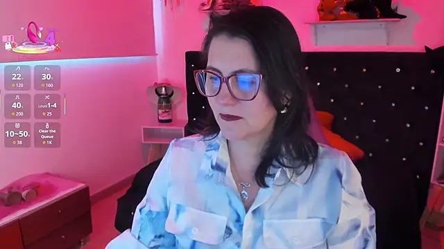 Snapshot of D_Martii chatting on 09/30/25, 12:21 D Martii online show from 09/30/25, 12:21