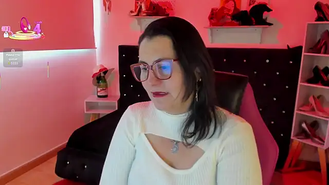 Snapshot of D_Martii chatting on 10/05/25, 12:25 D Martii online show from 10/05/25, 12:25