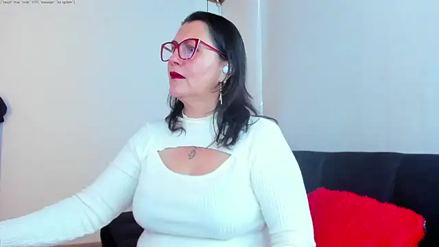 Snapshot of D_Martii chatting on 10/18/25, 01:34 D Martii online show from 10/18/25, 01:34