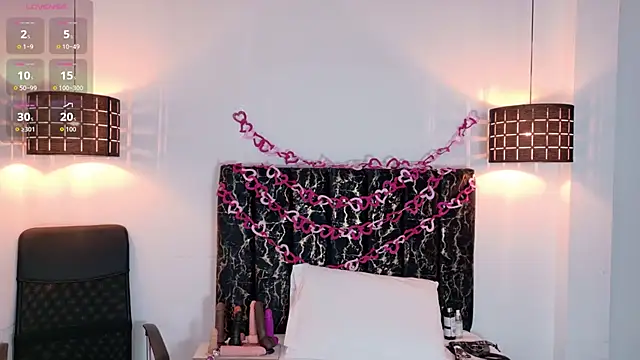 evvaa moon69 online show from 02/16/26, 01:29