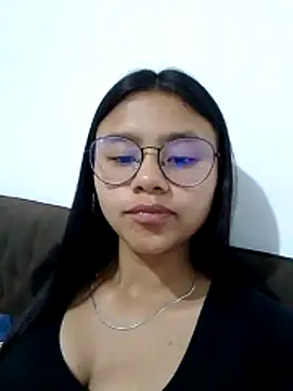 SofieLove 01 online show from 03/24/26, 06:40