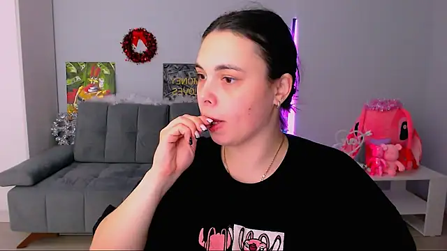 queenofthesense  online show from 11/24/25, 01:22