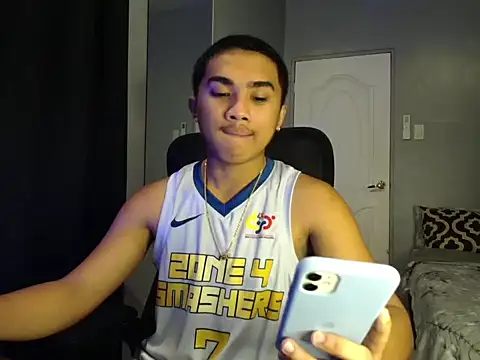 Snapshot of pinoyAdrianneXXX chatting on 09/23/25, 02:25 pinoyAdrianneXXX online show from 09/23/25, 02:25