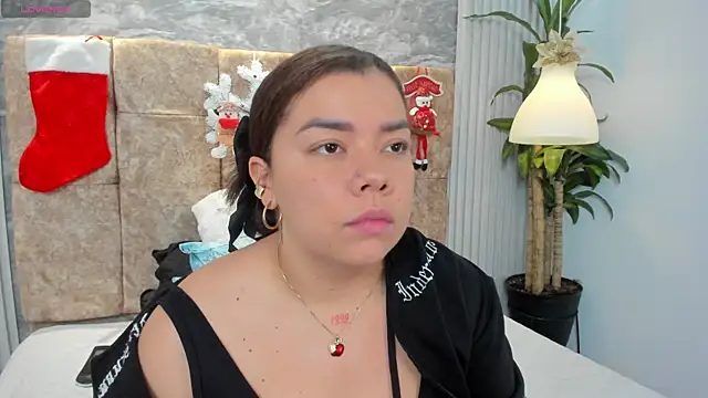 leilapons online show from 12/05/25, 06:59