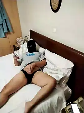 Snapshot of Jimakosv chatting on 01/13/26, 08:14 Jimakosv online show from 01/13/26, 08:14