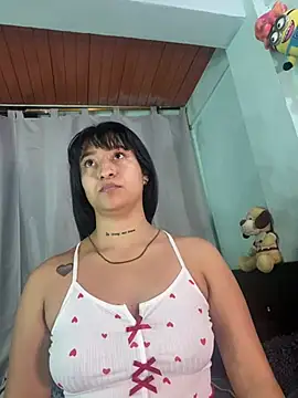 EVAH LEE  online show from 02/05/26, 03:33