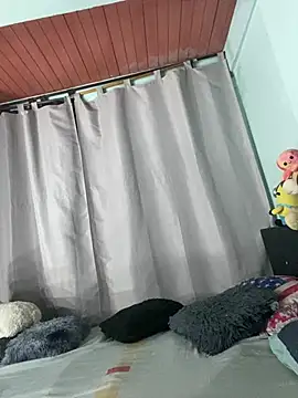 EVAH LEE  online show from 03/05/26, 12:28