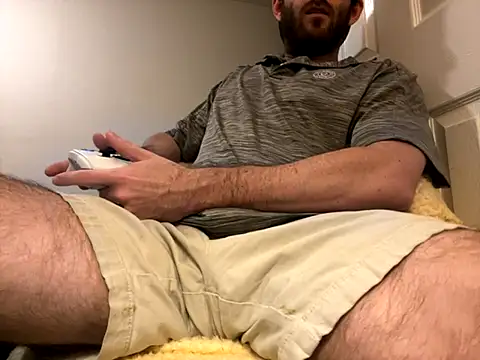 Snapshot of straightguy2233 chatting on 09/23/25, 02:25 straightguy2233 online show from 09/23/25, 02:25