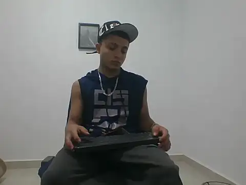 yissus 20  online show from 11/06/25, 04:35