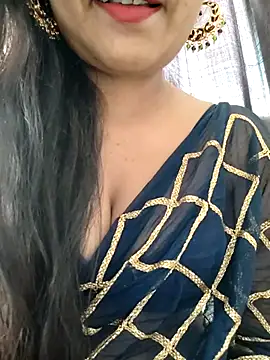 Snapshot of Sofia-ex chatting on 09/19/25, 08:05 Sofia-ex online show from 09/19/25, 08:05