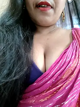 Snapshot of Sofia-ex chatting on 10/07/25, 07:49 Sofia-ex online show from 10/07/25, 07:49