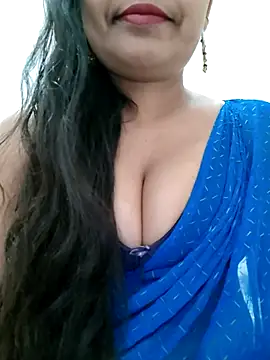 Snapshot of Sofia-ex chatting on 11/19/25, 07:08 Sofia-ex online show from 11/19/25, 07:08