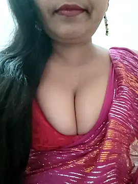 Snapshot of Sofia-ex chatting on 11/25/25, 07:30 Sofia-ex online show from 11/25/25, 07:30