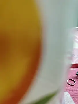 Snapshot of Sofia-ex chatting on 11/30/25, 03:43 Sofia-ex online show from 11/30/25, 03:43