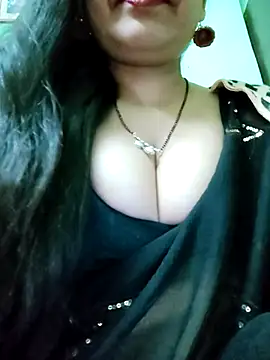 Snapshot of Sofia-ex chatting on 12/14/25, 05:57 Sofia-ex online show from 12/14/25, 05:57