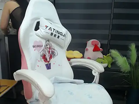 Snapshot of NANA_199k chatting on 10/30/25, 11:55 NANA 199k online show from 10/30/25, 11:55