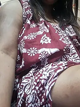 Snapshot of your-cute-baby chatting on 11/30/25, 11:47 your-cute-baby online show from 11/30/25, 11:47