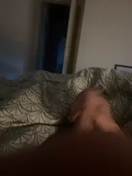 Snapshot of Zoro404040 chatting on 10/09/25, 06:00 Zoro404040 online show from 10/09/25, 06:00