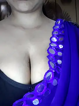 annanya01 online show from 09/20/25, 01:39