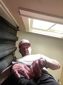 Snapshot of Bigrich112277 chatting on 02/09/26, 10:36 Bigrich112277 online show from 02/09/26, 10:36