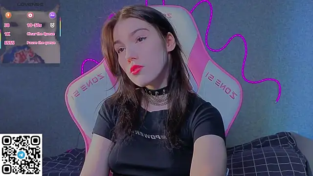 Sophie SkyAngel online show from 04/22/26, 03:02