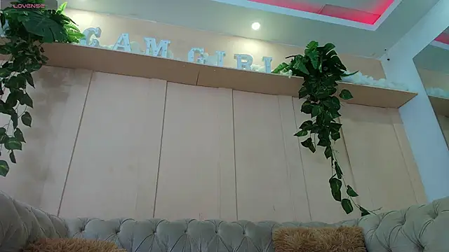 lorena rubio online show from 10/11/25, 12:04