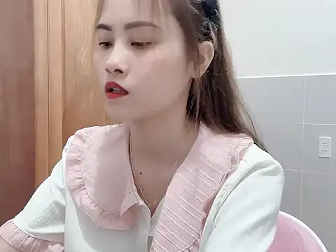 Truclynk1702 online show from 10/06/25, 02:58