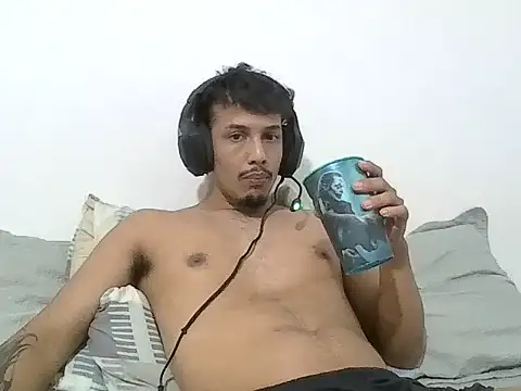 Snapshot of BAGHEERAPGG chatting on 09/23/25, 02:58 BAGHEERAPGG online show from 09/23/25, 02:58